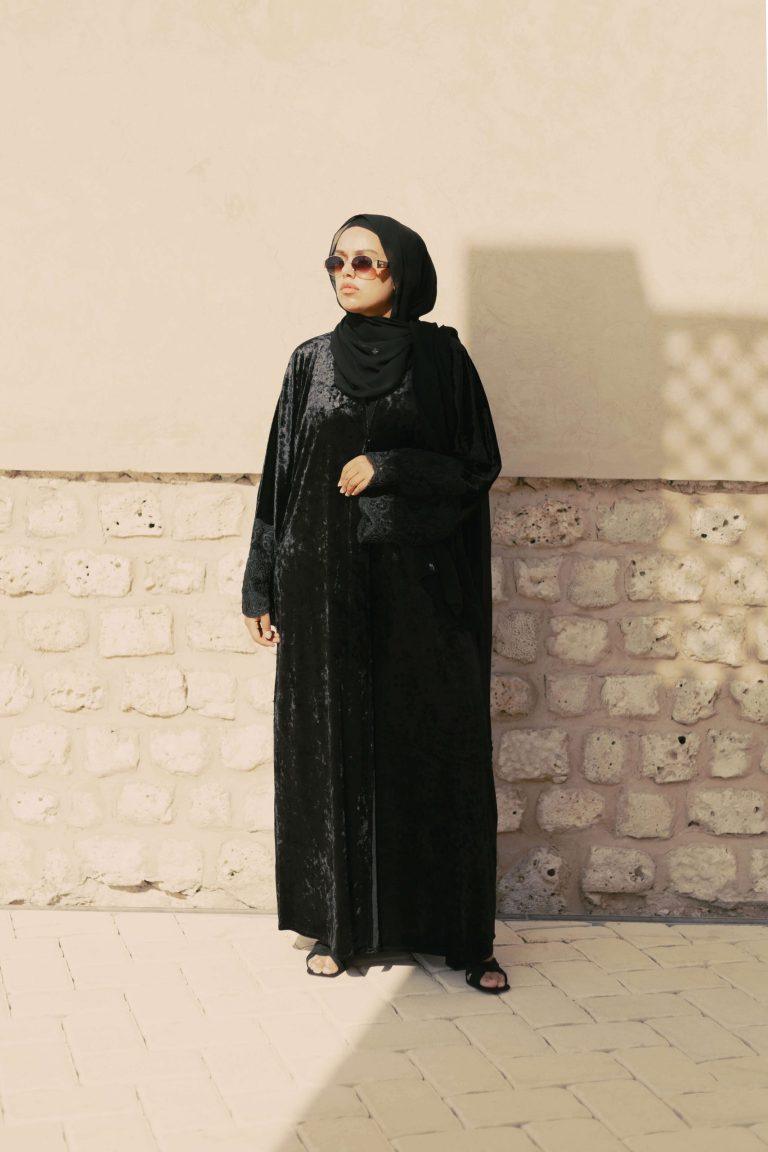Veloura Open Abaya